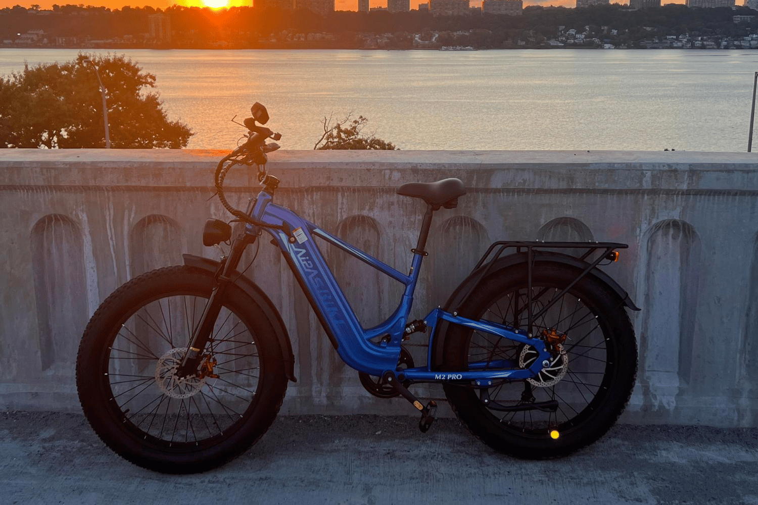 The Rise of the Lightweight Electric Bike: AipasBike Delivers Power Without the Bulk