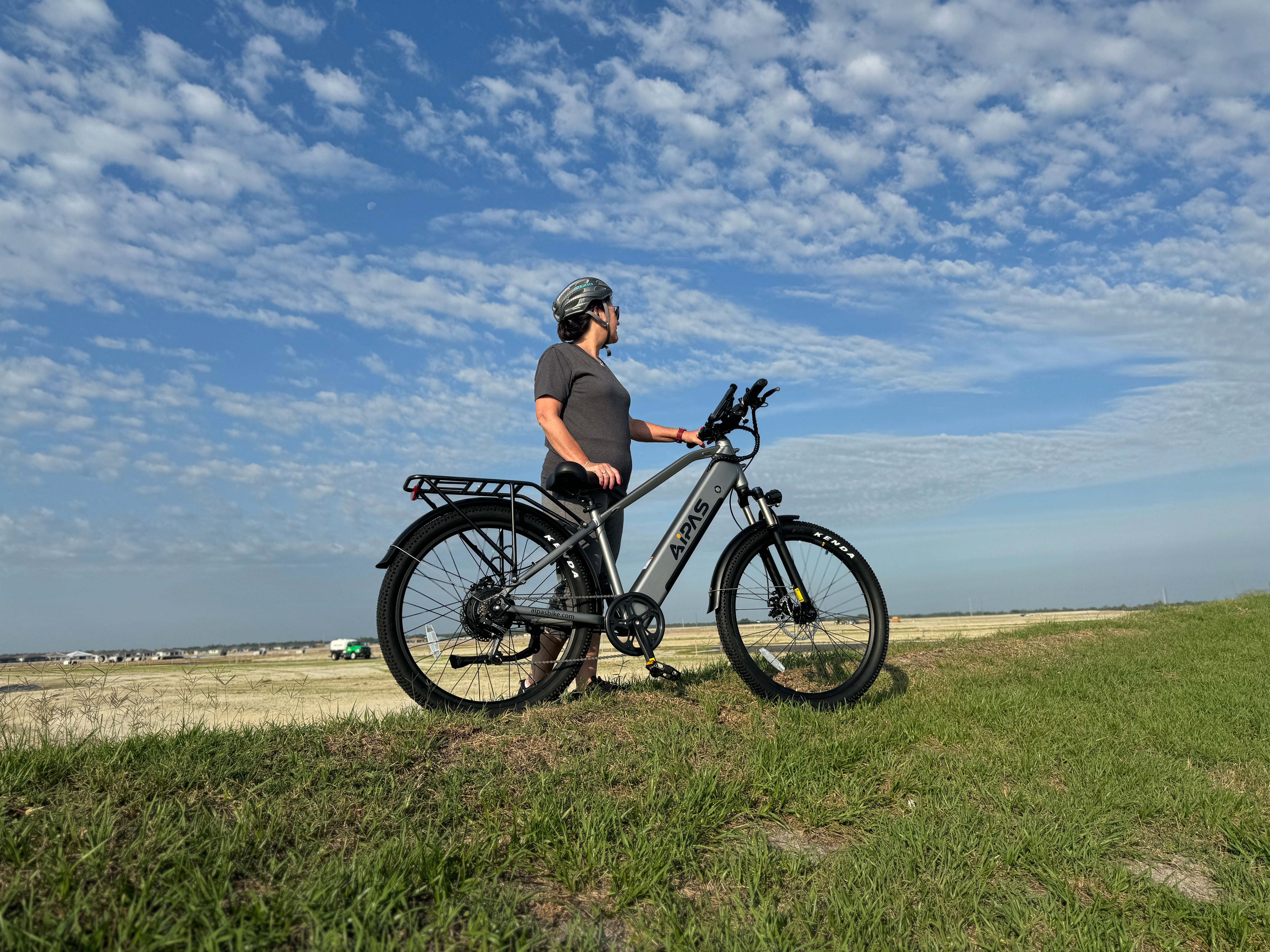 What are the benefits of riding an electric bike