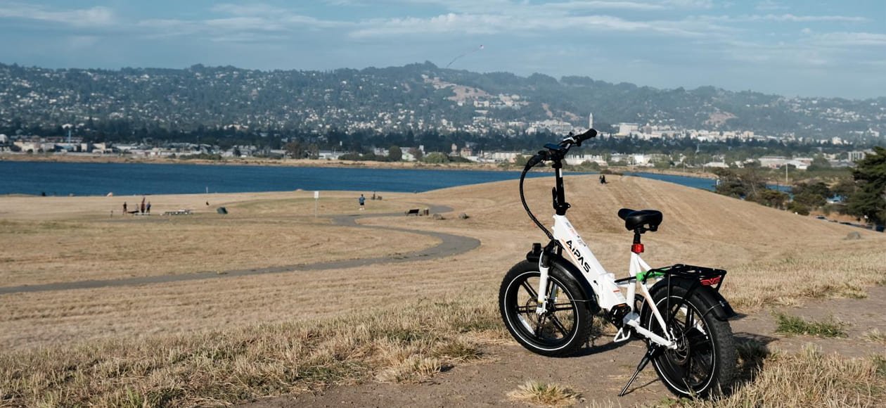 Guide to Choosing the Best Electric Bike for College Students - Aipas eBike